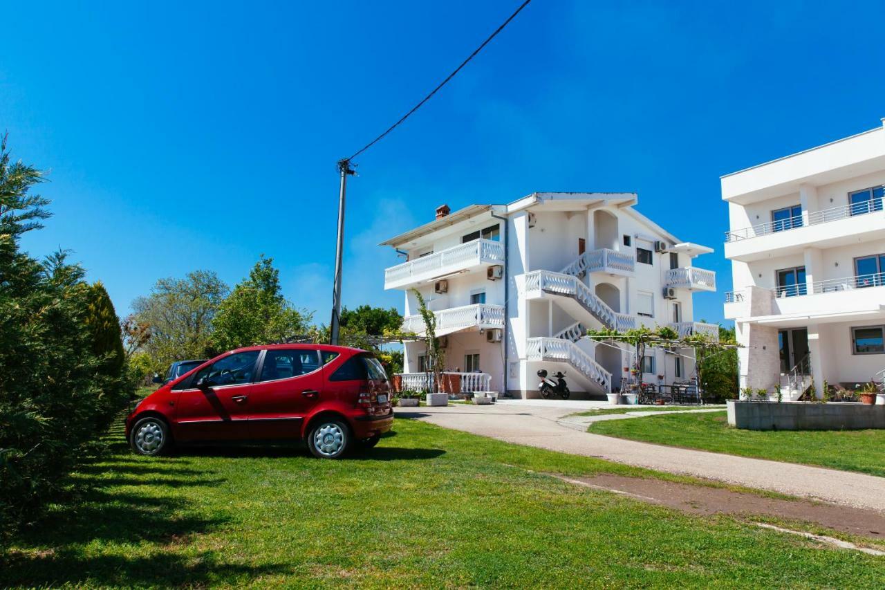Adriatica Sea & Sun Bed and Breakfast Ulcinj Buitenkant foto