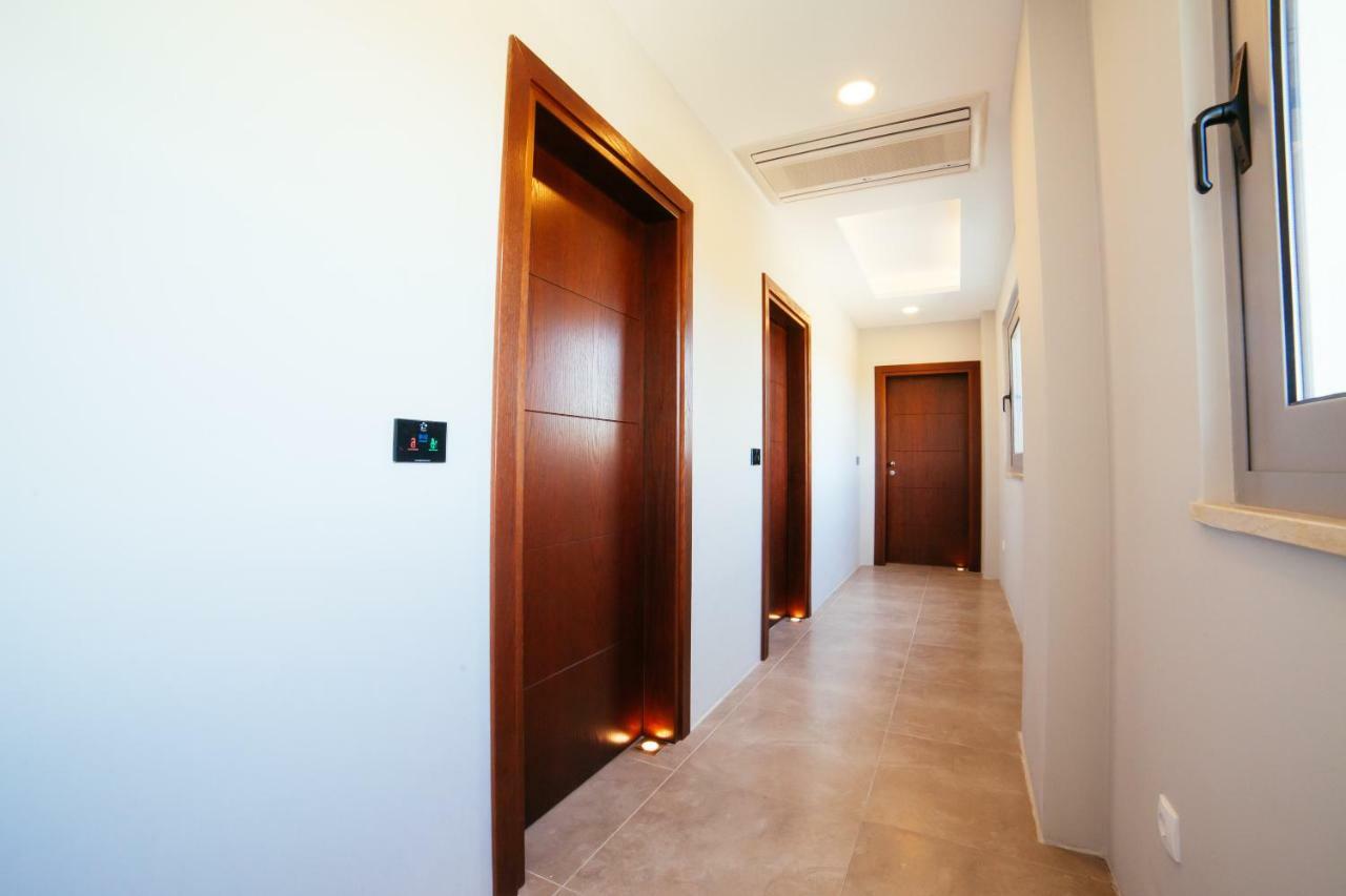 Adriatica Sea & Sun Bed and Breakfast Ulcinj Buitenkant foto